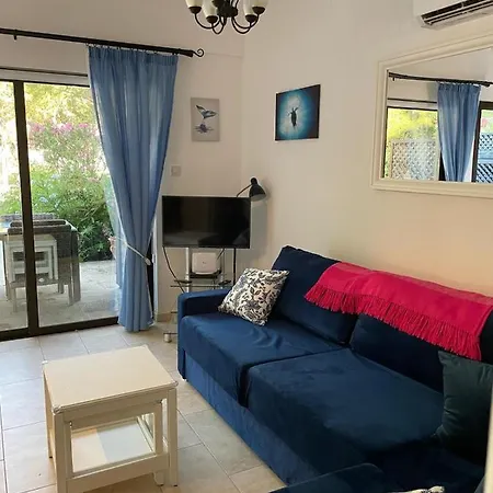 Apartamento 2 Palaepaphos Gardens