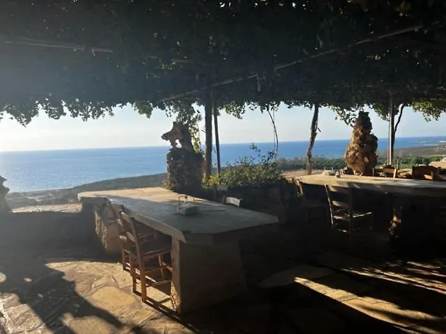 2 Palaepaphos Gardens 公寓